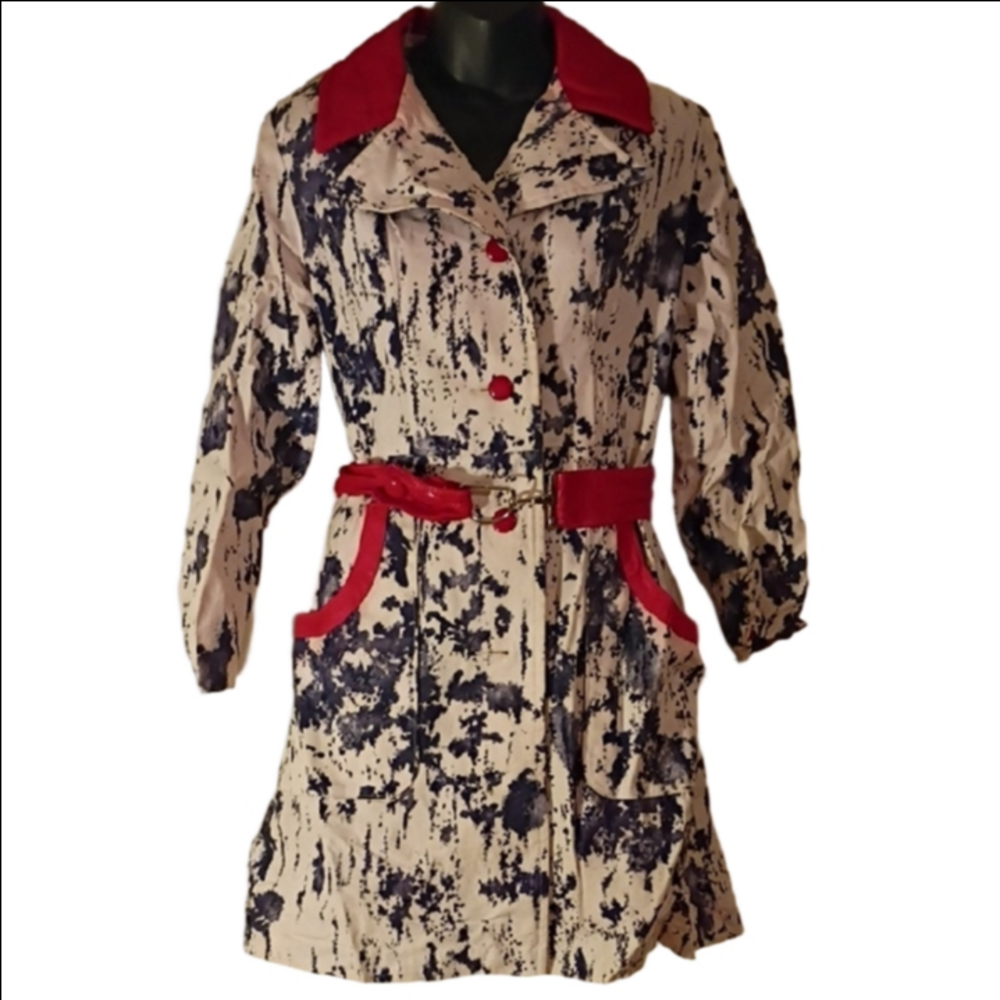 Vintage Women's Trench? Style Coat with Red Accents. Unsure Of Size.